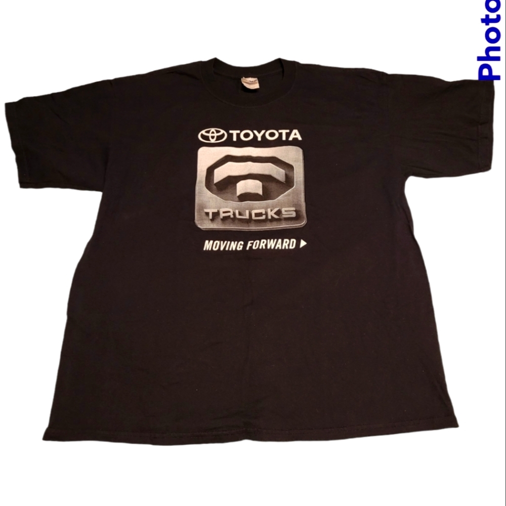 Men's XL black TOYOTA T shirt